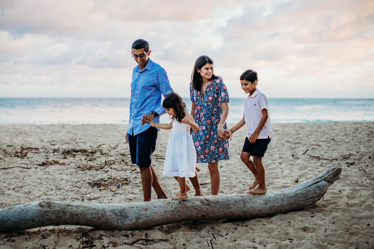 Kauai-Family-Photographers-Poipu-Beach-8