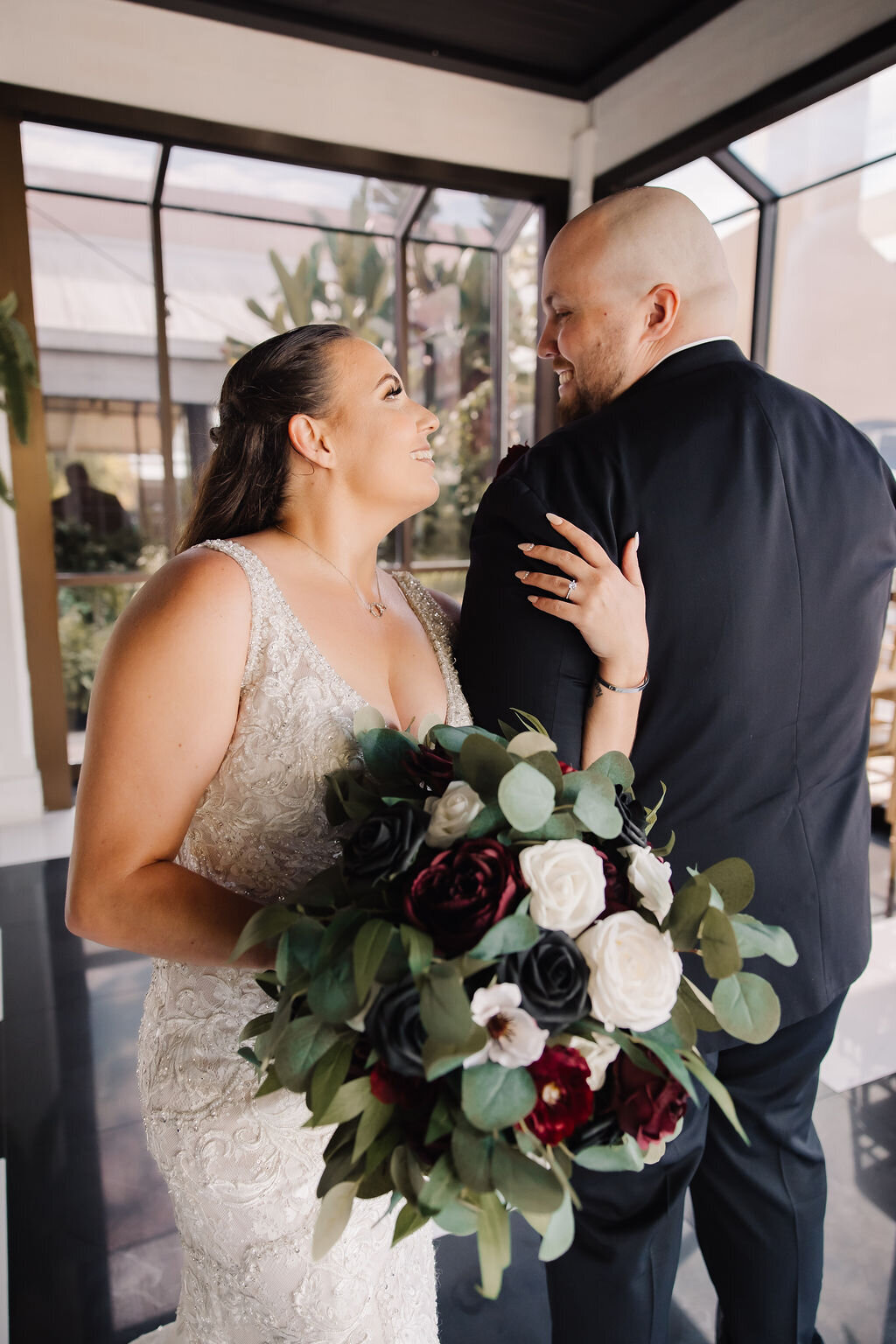 SNEAKPEEK-NICHOLSON-WEDDING-THEFERNERY-FORTMYERS-18