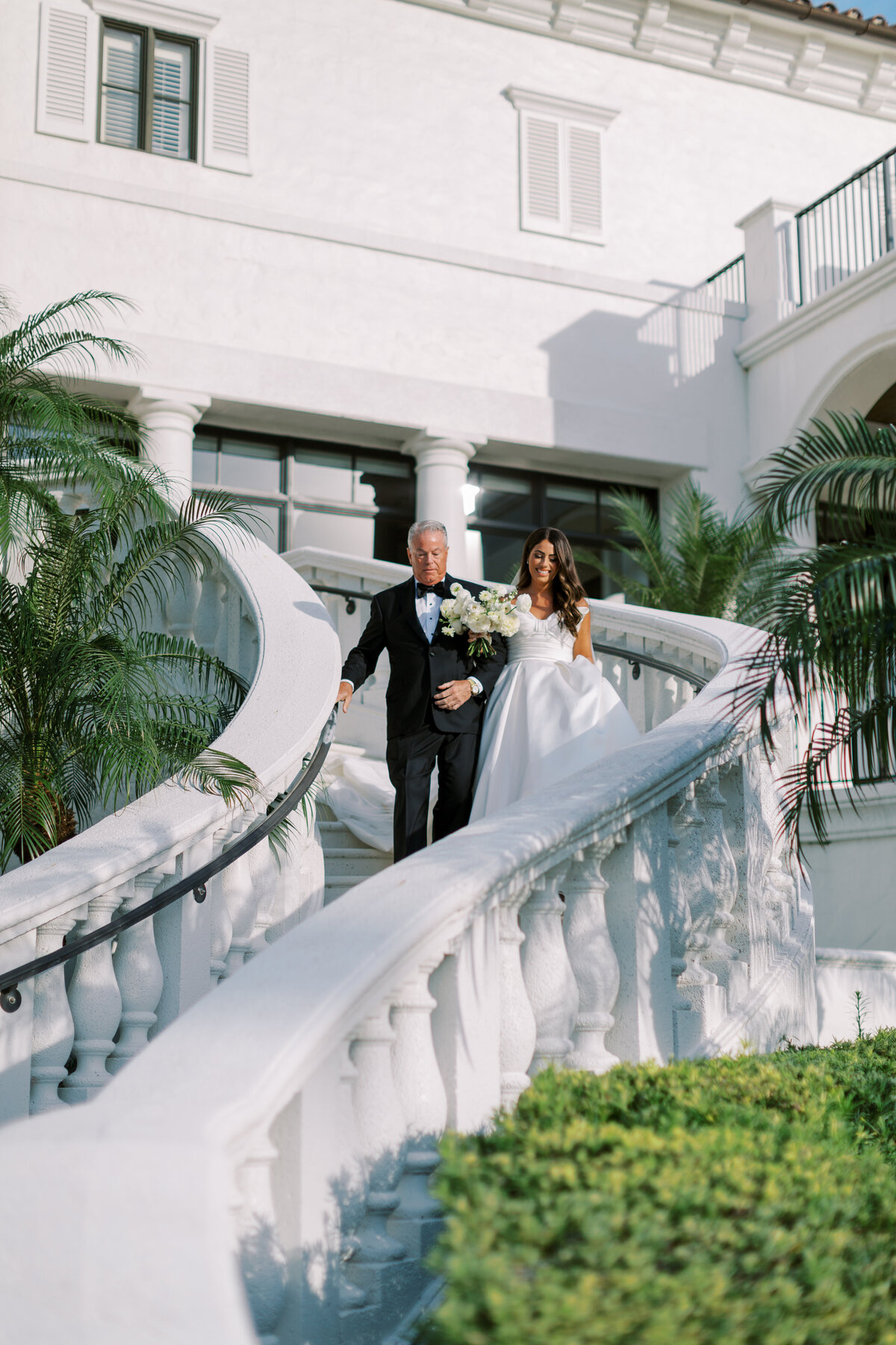 Palm Beach Jupiter Vero Beach wedding planner wedding design wedding coordination Florida wedding full service wedding planner full service wedding management South Florida wedding colorful wedding design partial wedding planner destination wedding y