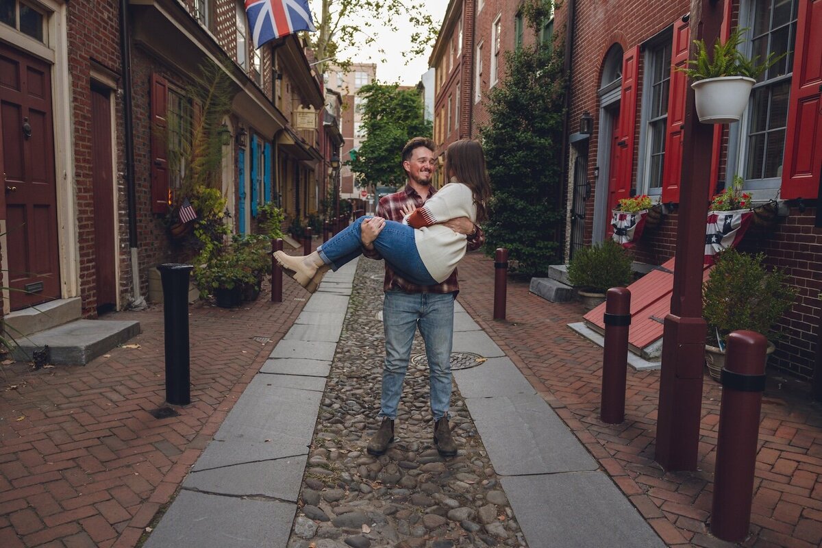 Philadelphia-engagement-oldcity23
