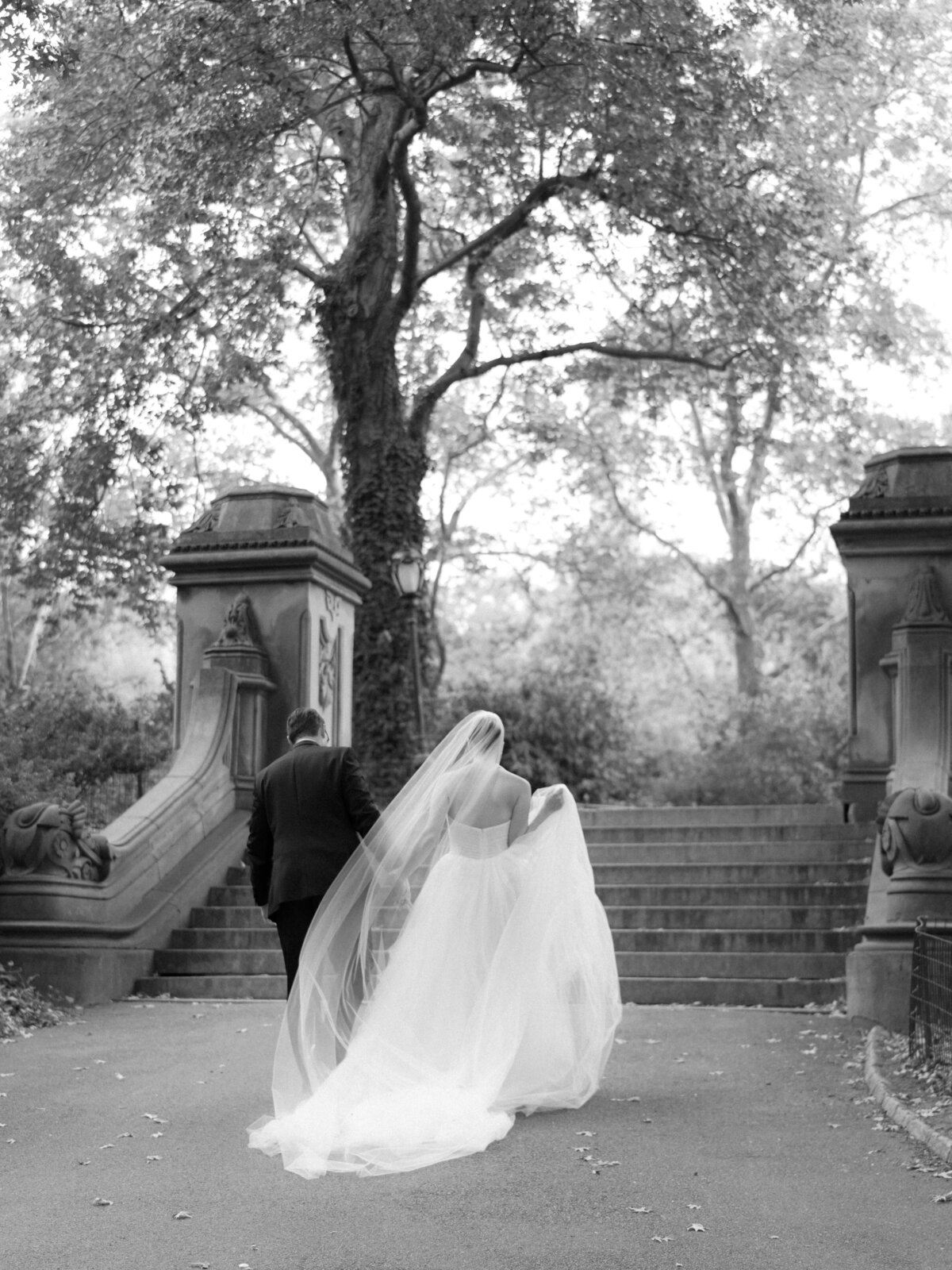 Megan and Spencer - by Magi Fisher - New York New York - NYC Luxury Wedding Photographer - 17