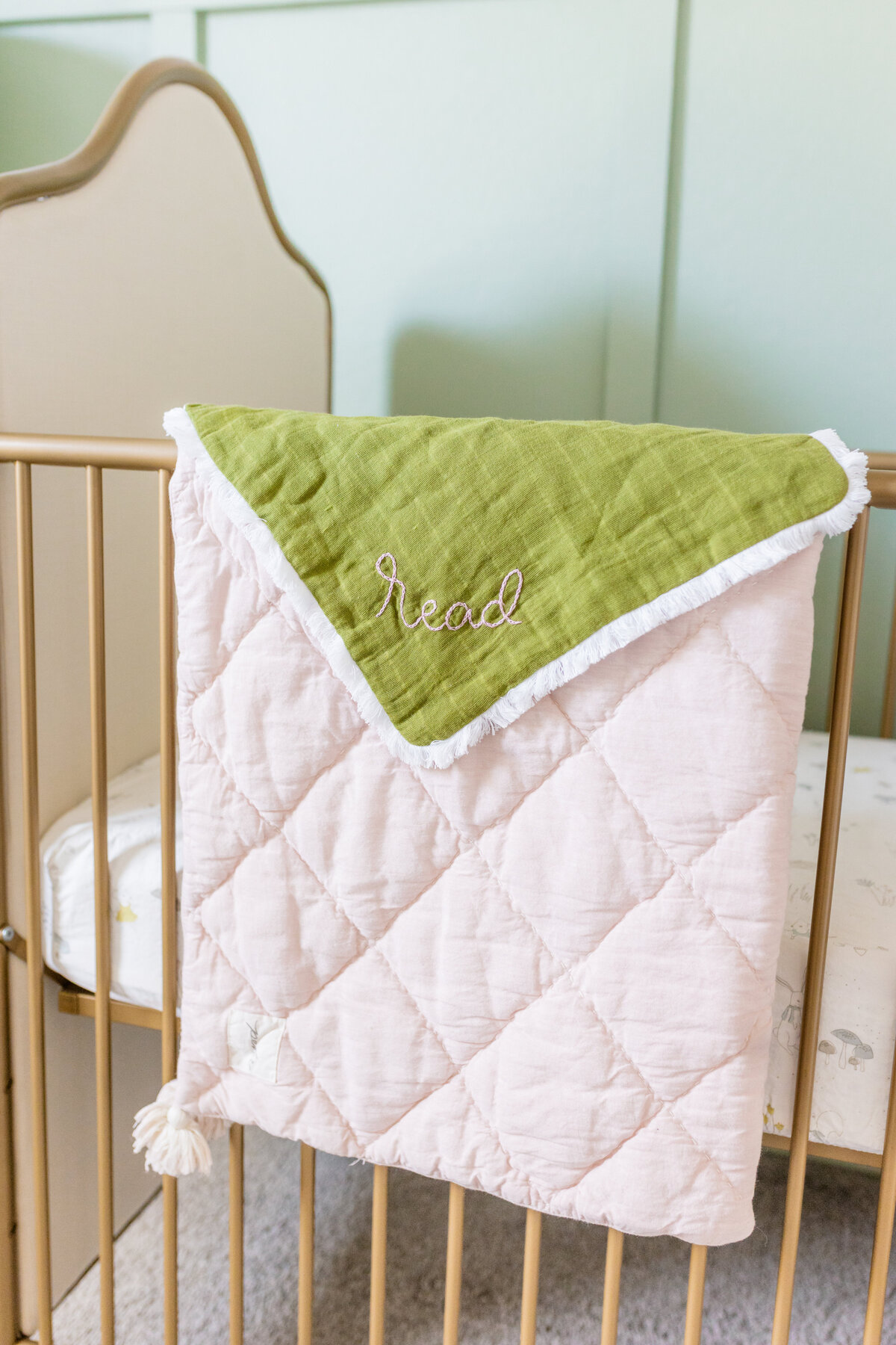 READNEWBORNSESSION080821-250