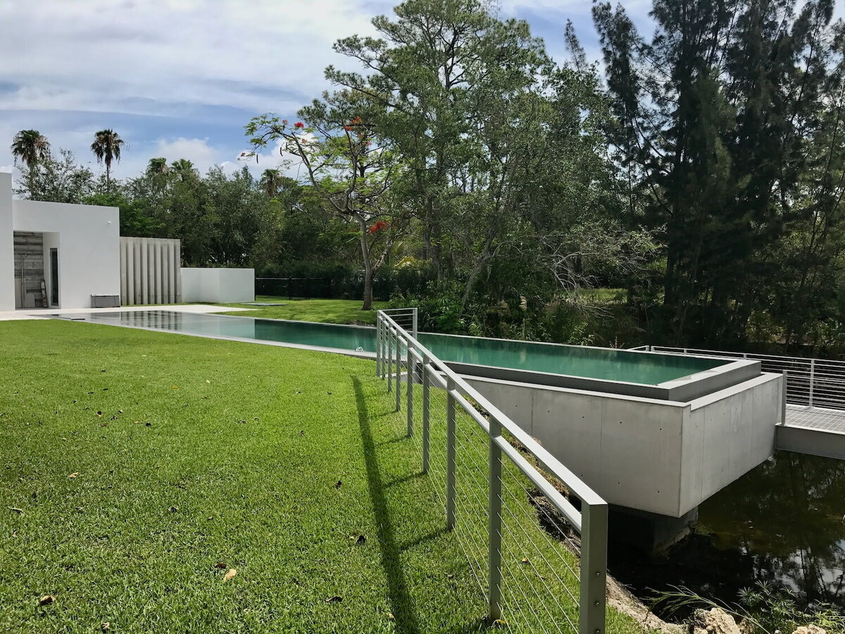 floating-pool.