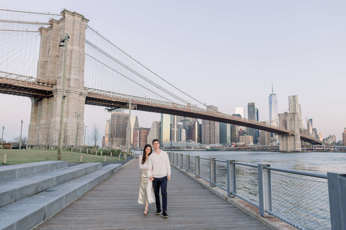 DUMBO_and_Williamsburg_Brooklyn_Engagement_011