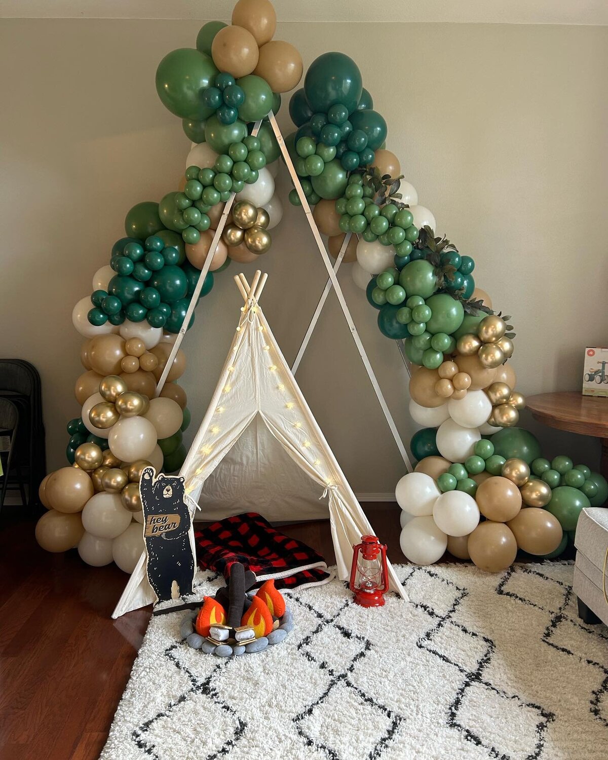 boy camping themed birthday balloons in the PNW