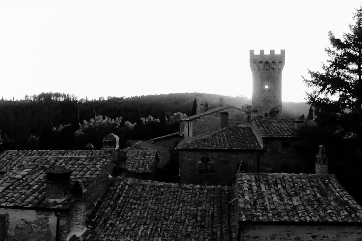 063_Tuscany_Castello_Di_Gargonza_Destination_Wedding_Photographer-311_Destination wedding photographer in Tuscany at Castello di Gargonza. Captured by Flora and Grace photography. 