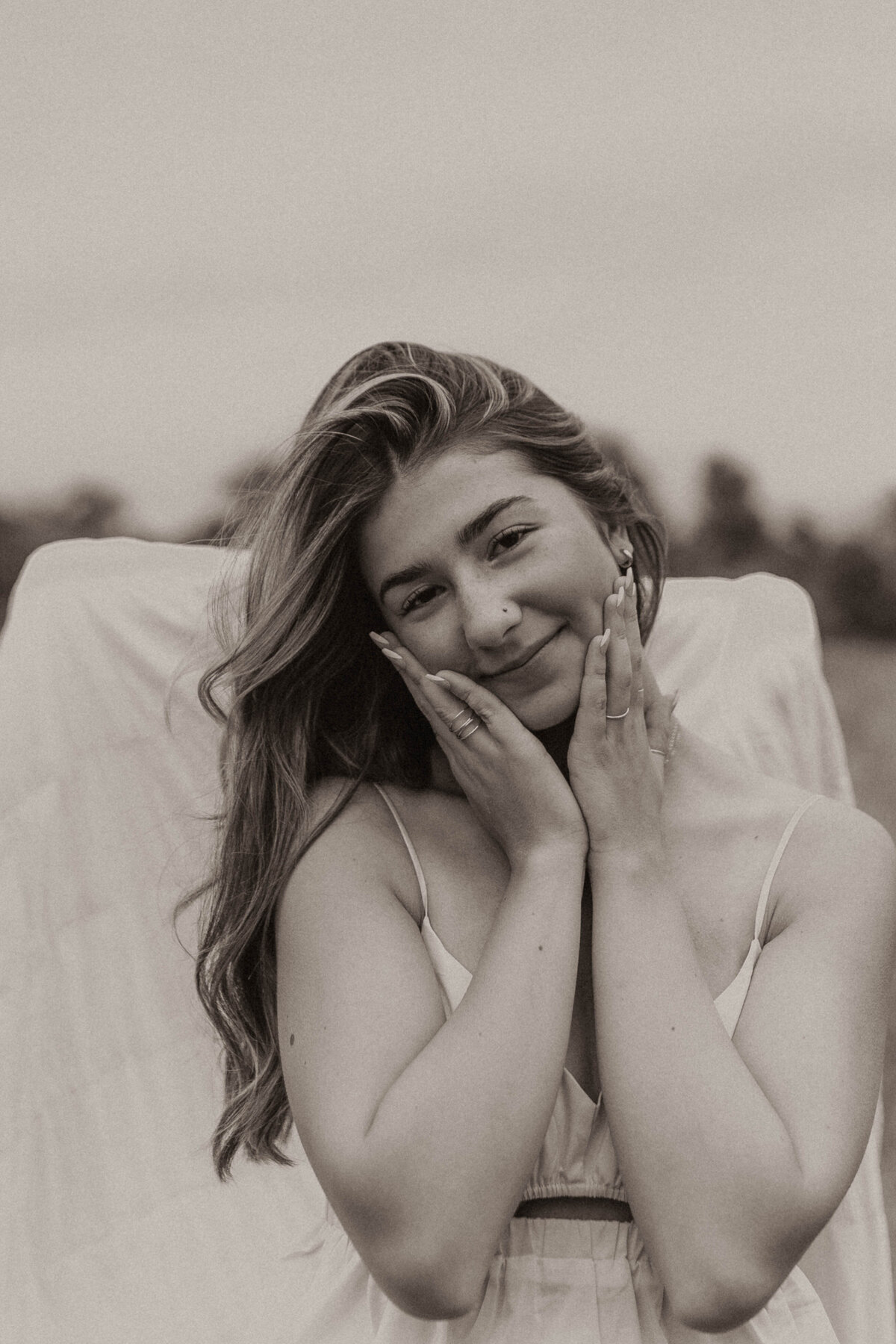 Meghan Hofer Photography Nostalgic and Artful Weddings and Portrait Photographer in Indiana — Seniors Photo 6