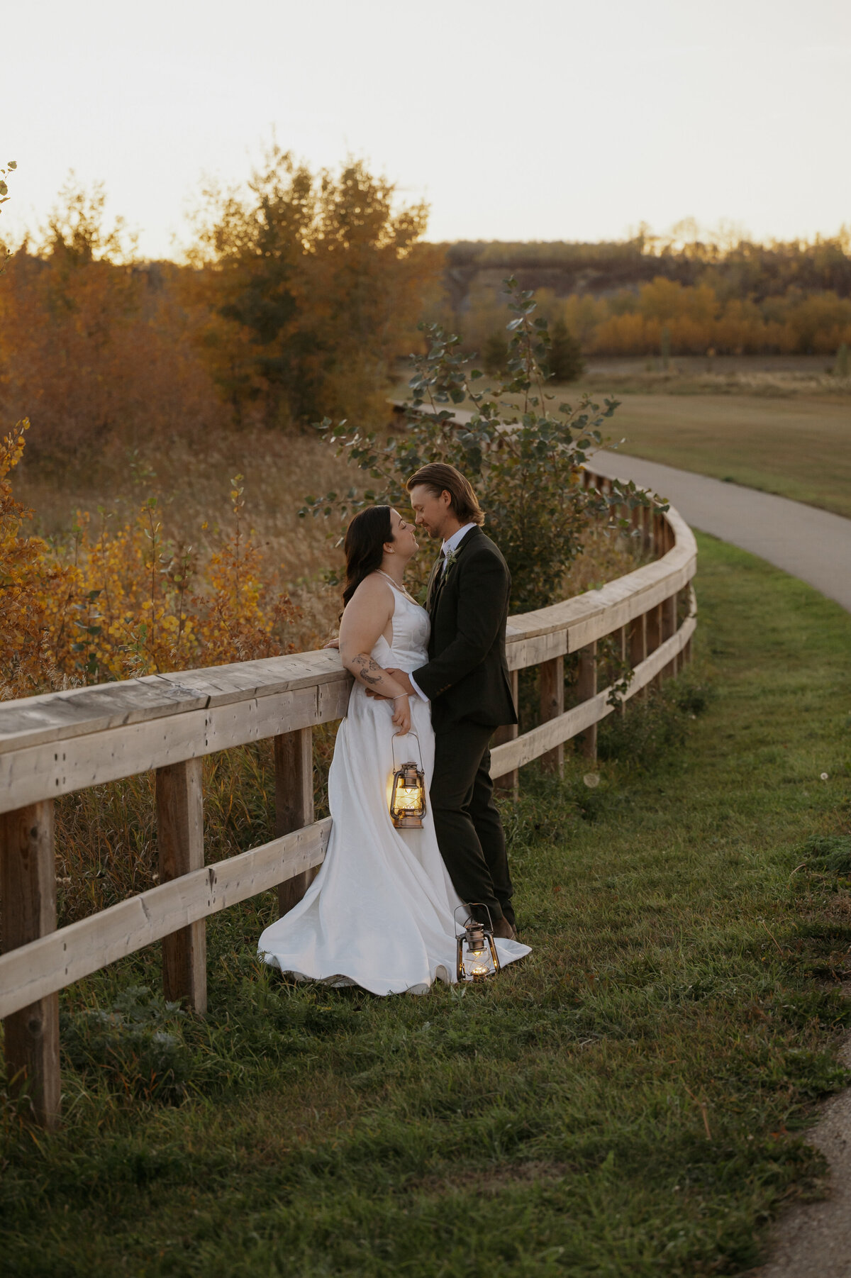 golden hour portraits of bride and grooom 