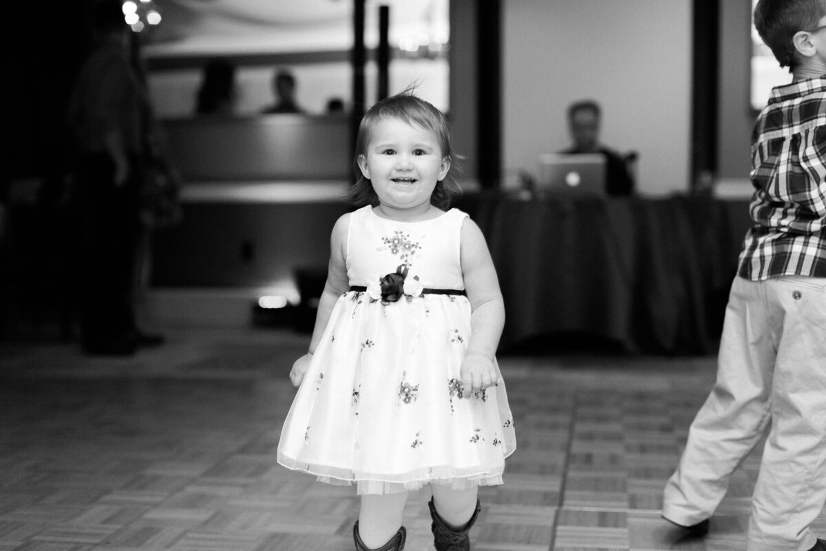 san_antonio_austin_texas_wedding_photographer-country-club-KnB-1236