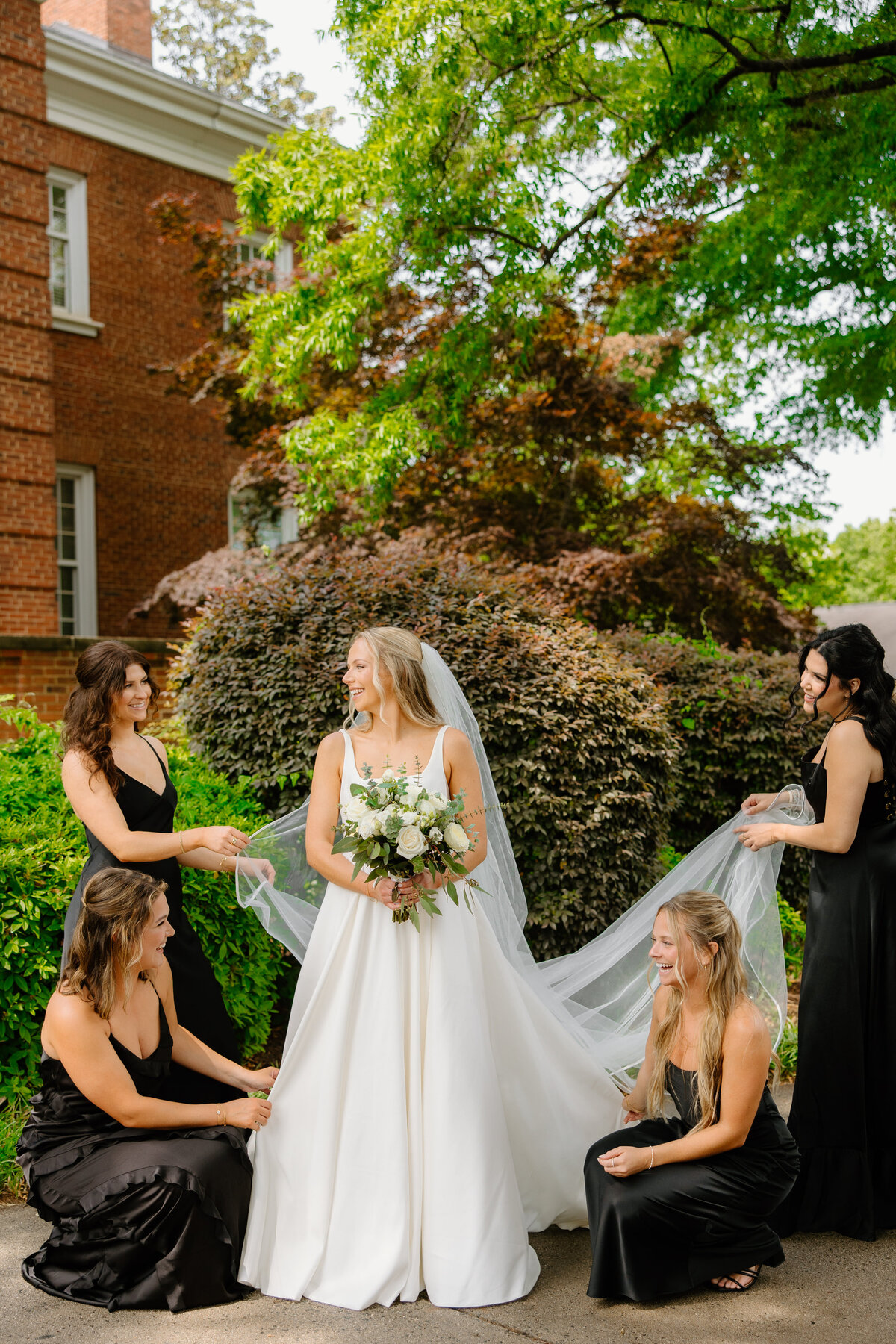 schmidlewedding_weddingparty-1623-2