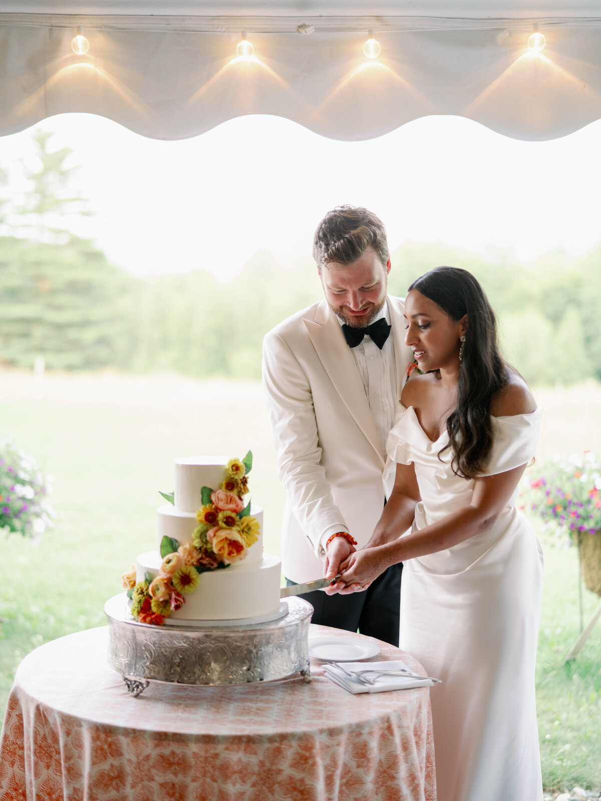 Liz Andolina Photography Destination Wedding Photographer in Italy, New York, Across the East Coast Editorial, heritage-quality images for stylish couples-811