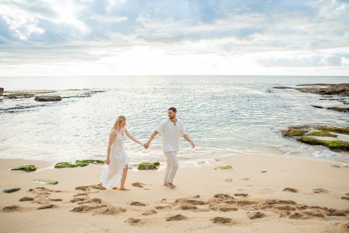 hawaii proposals on the beach