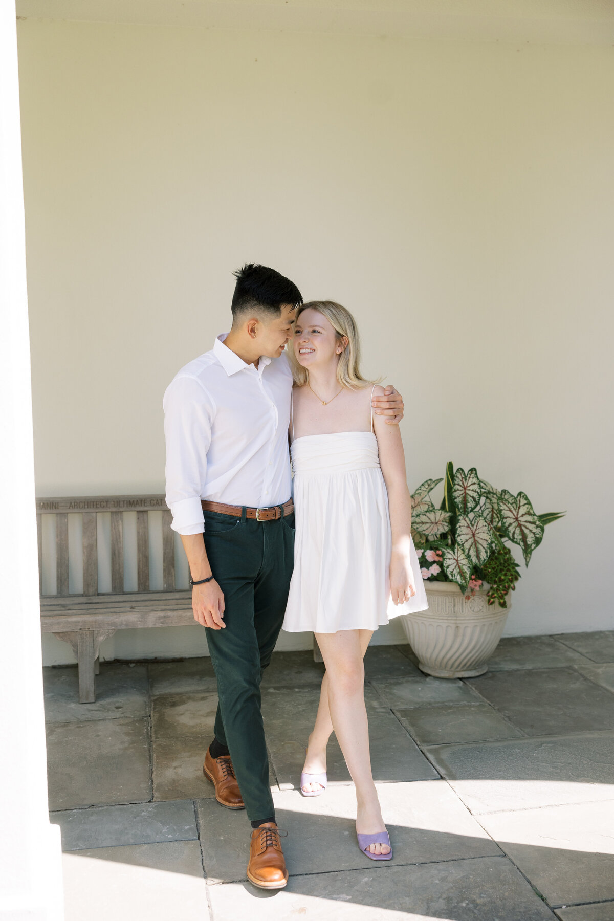 Ivan & Louise Wedding Photography - Indianapolis Wedding Photographers - Newfields Engagement Session