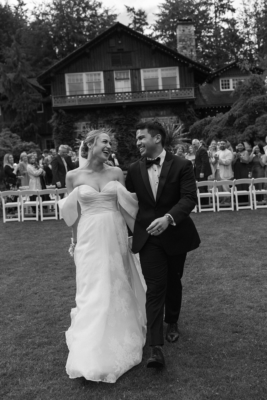 vancouver-destination-wedding-stanley-park-pavilion-thegodards