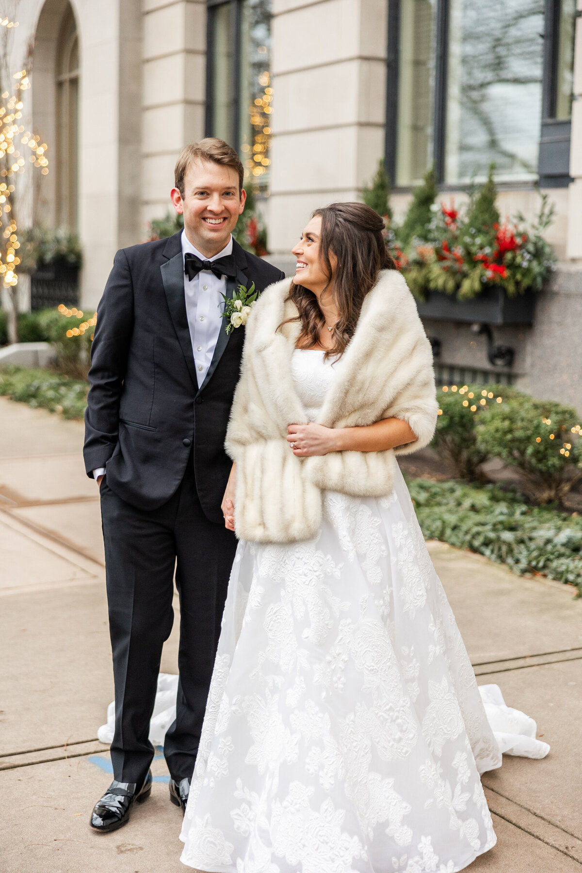 winter-chicago-wedding-the-drake-124