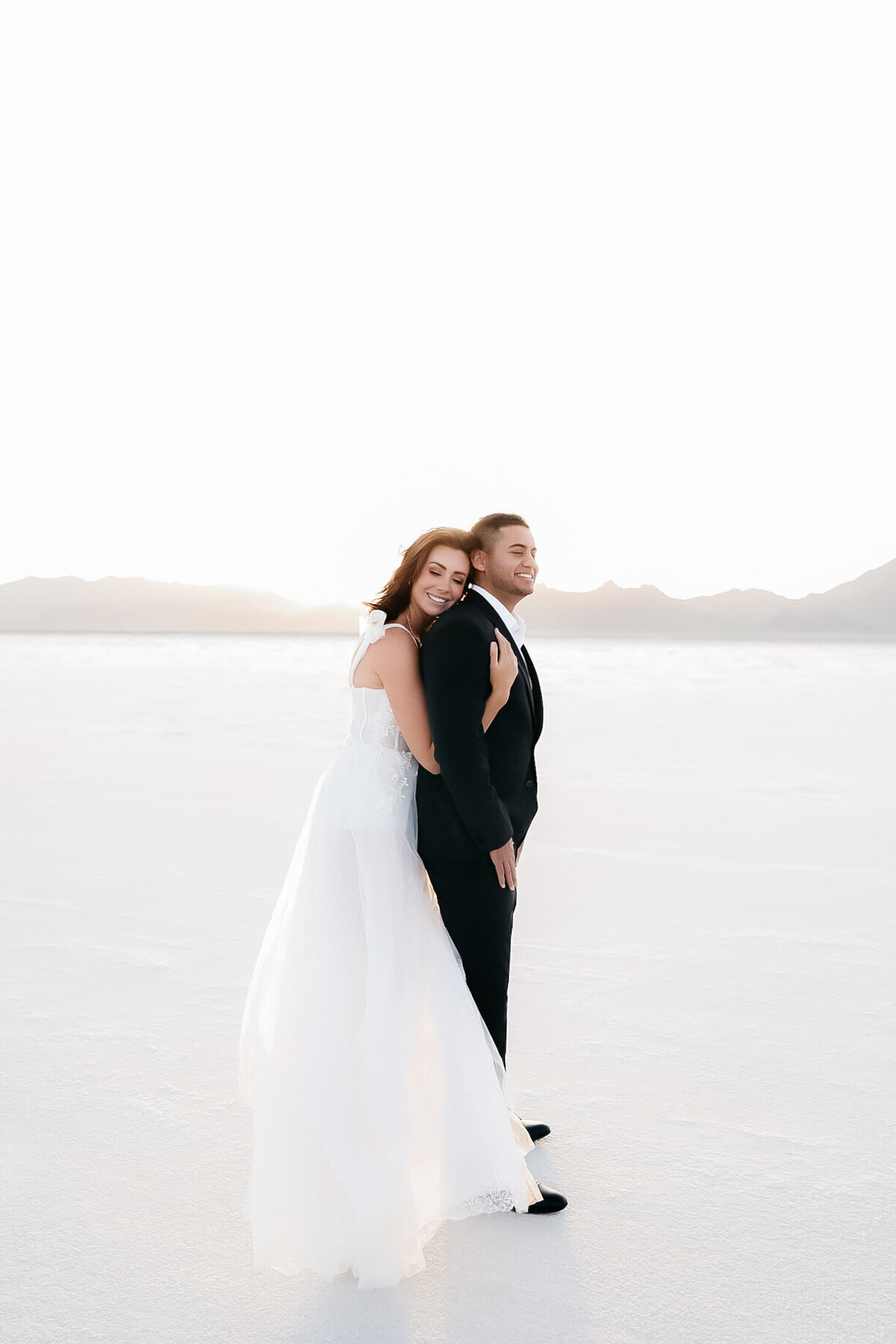 violet-arden-floral-salt-flats-wedding