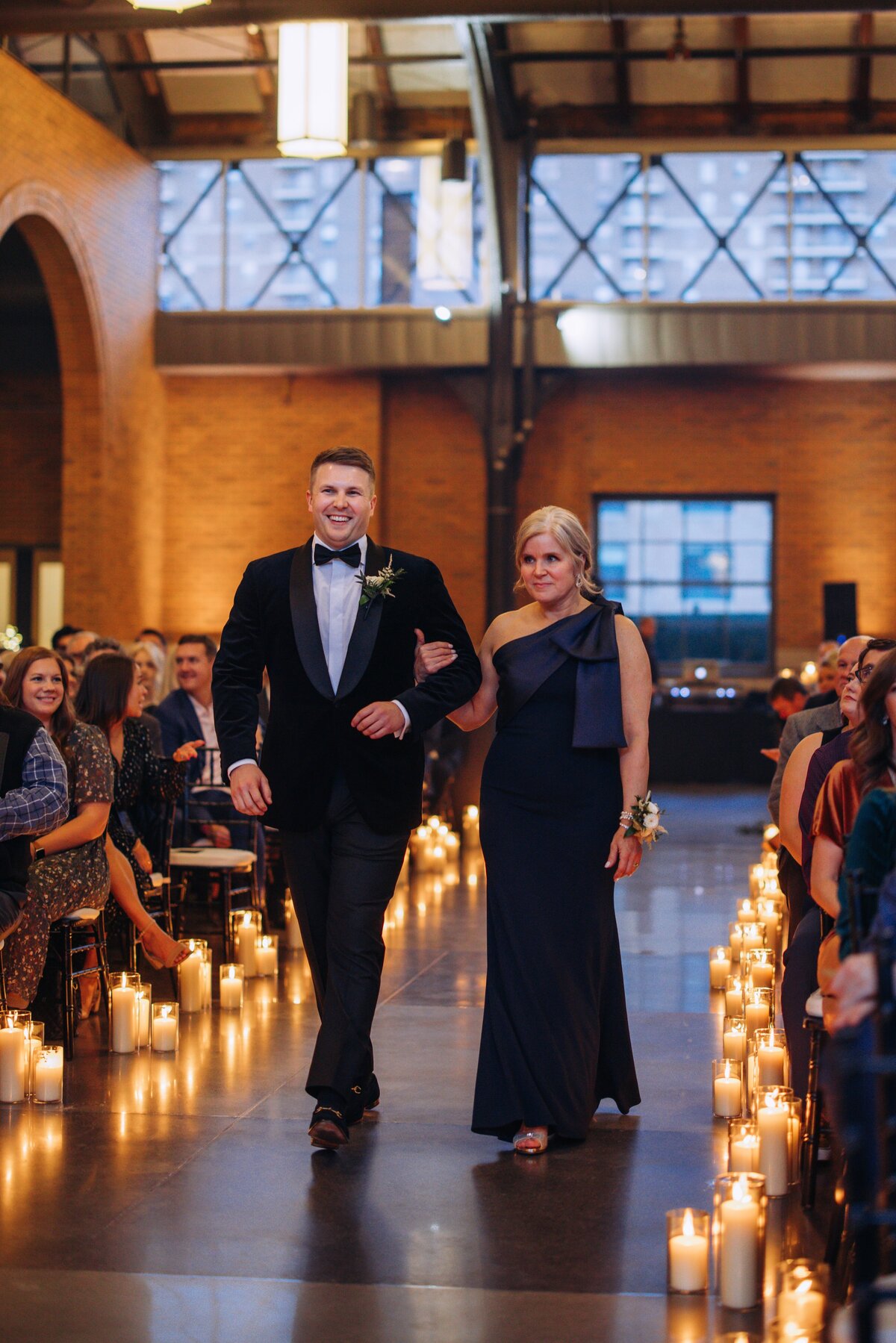 Emily&Chase_TheRenaissanceTheDepot_FlowEventGroup-1020