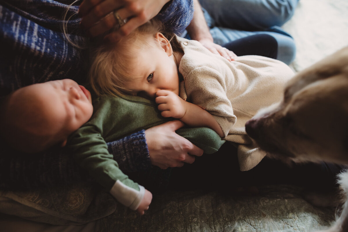 Lindsay-wilson-photography-in-home-newborn-45