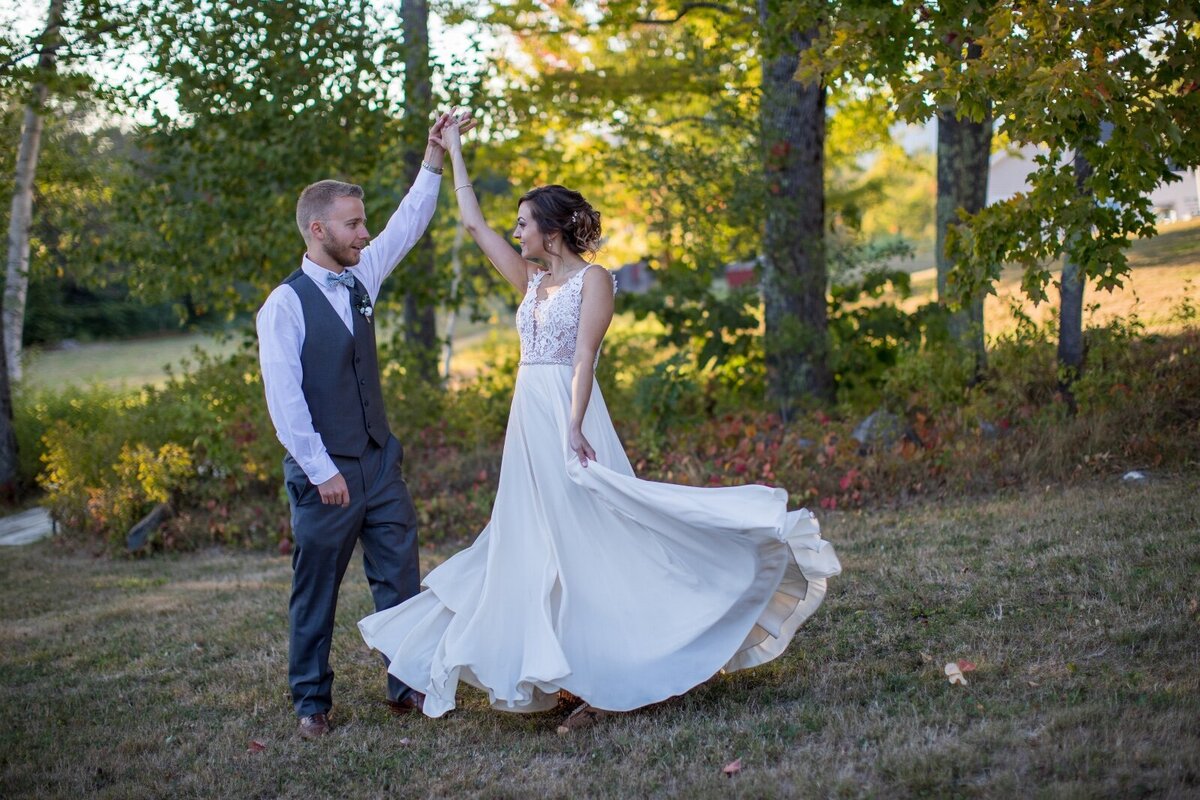 barnatmoodyfarmwedding-3