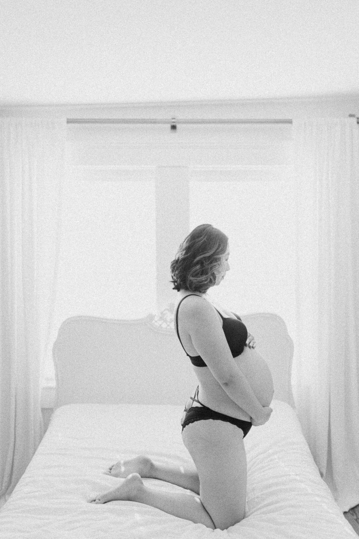 audra-jones-photography-fine-art-boudoir-maternity-eva-46