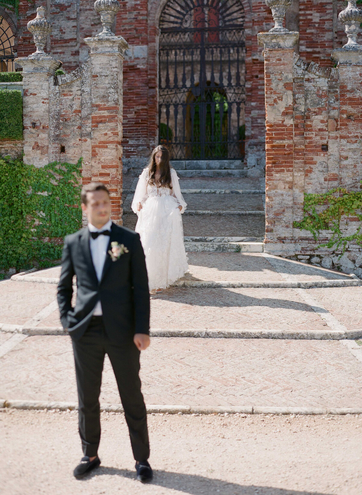 Alexandra-Vonk-wedding-Castello-di-Celsa-Tuscany-11