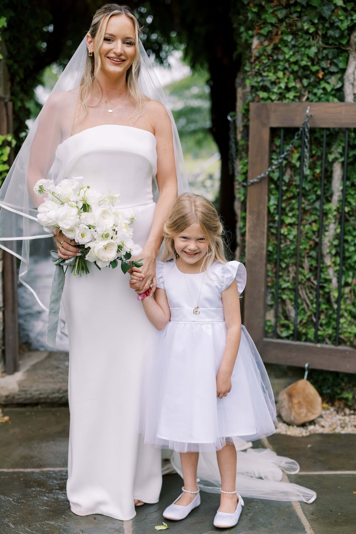 Danielle-Defayette-Photography-Goodstone-Inn-Wedding-VA-510