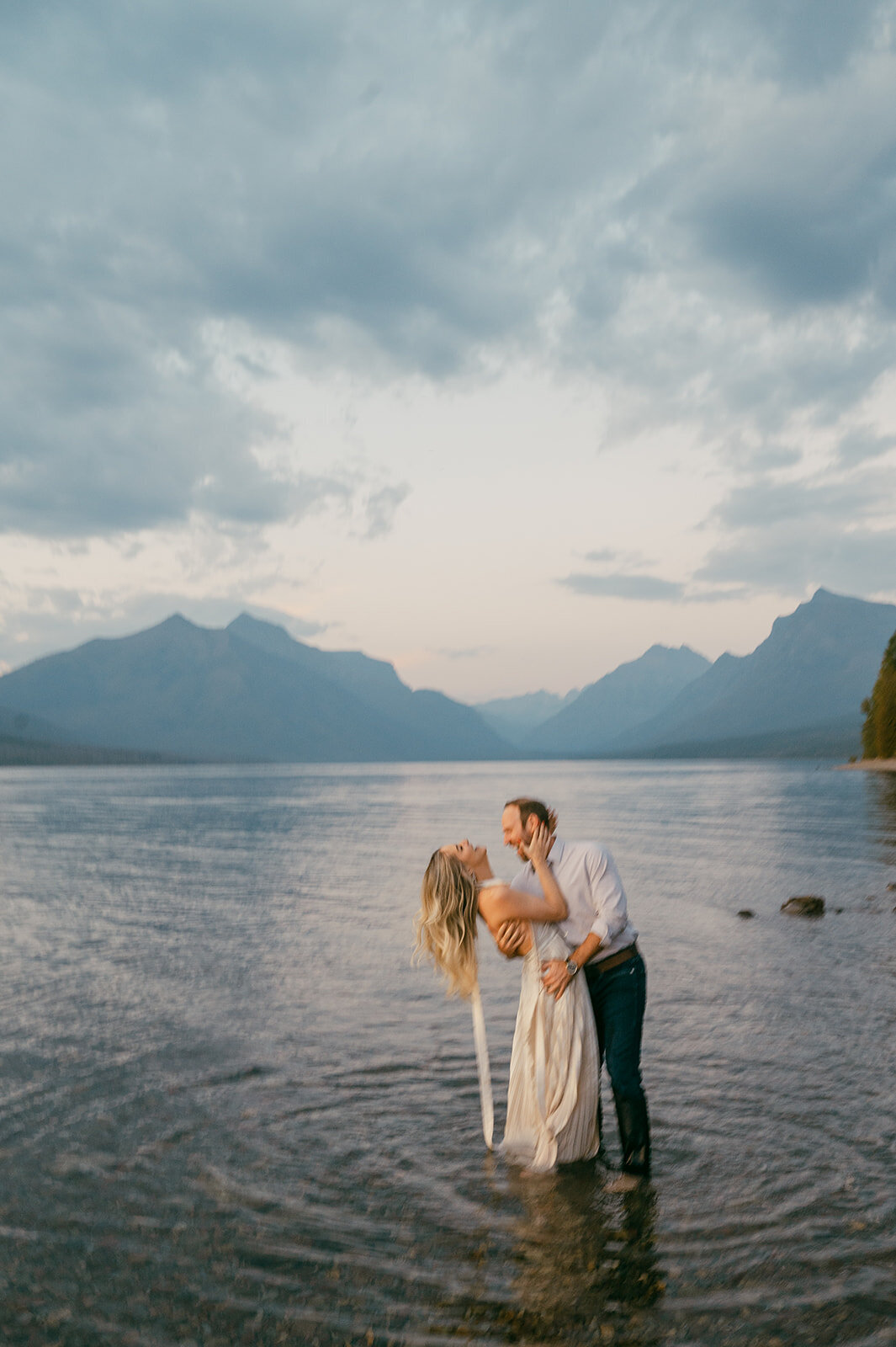 vintage-hollywood-glacier-national-park-elopement-presley-gray-photo1571