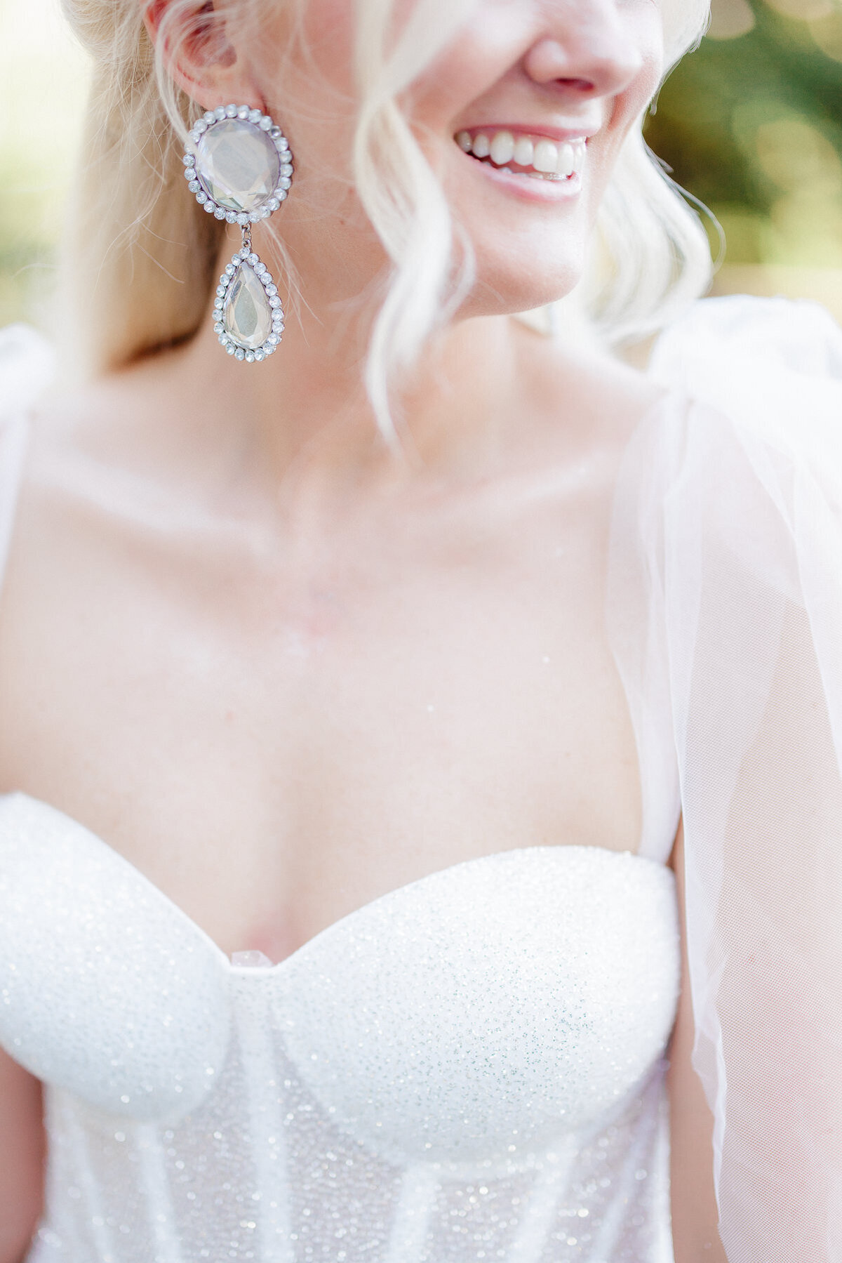 Modern_Chic_Chateau_Valouze_Destination_Wedding_Photographer-16