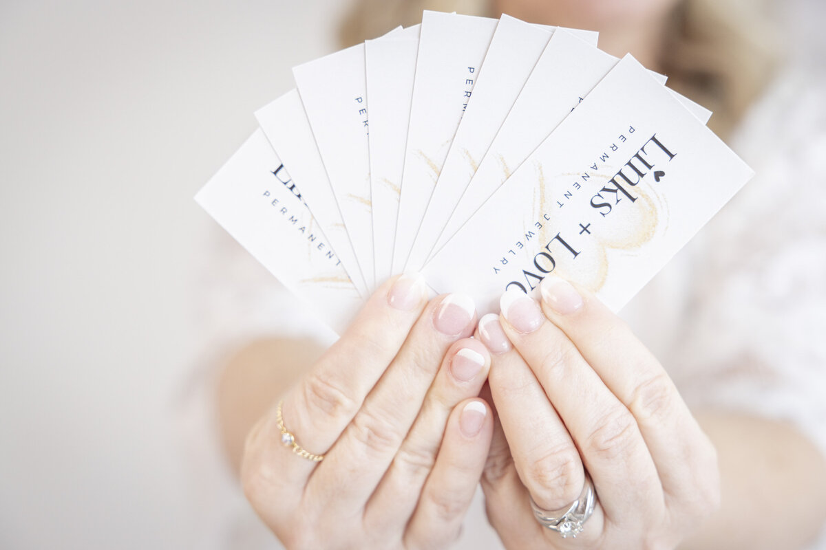 Links-and-love-cincinnati-personal-branding-Jennifer Blackburn-your-brand-compass-4822