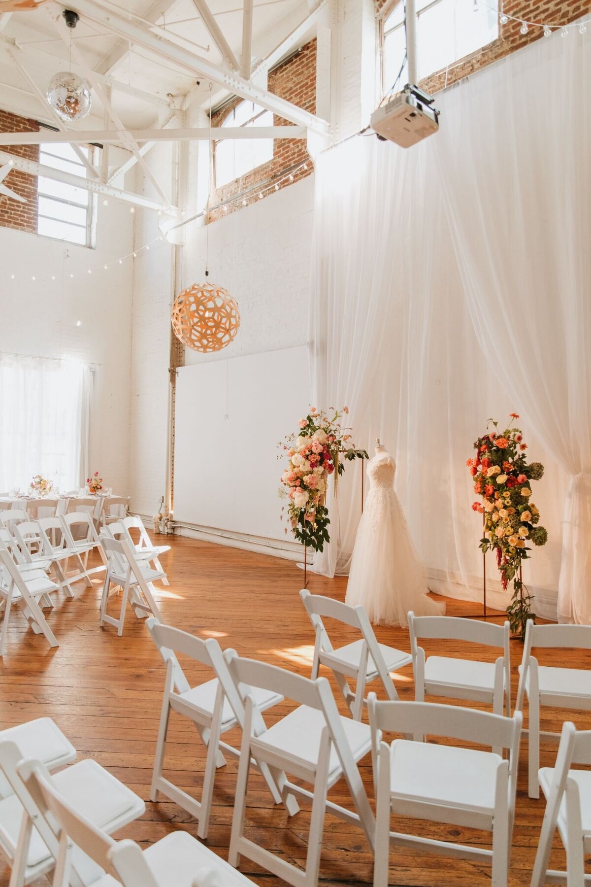 old-city-wedding-stroll-2022-01