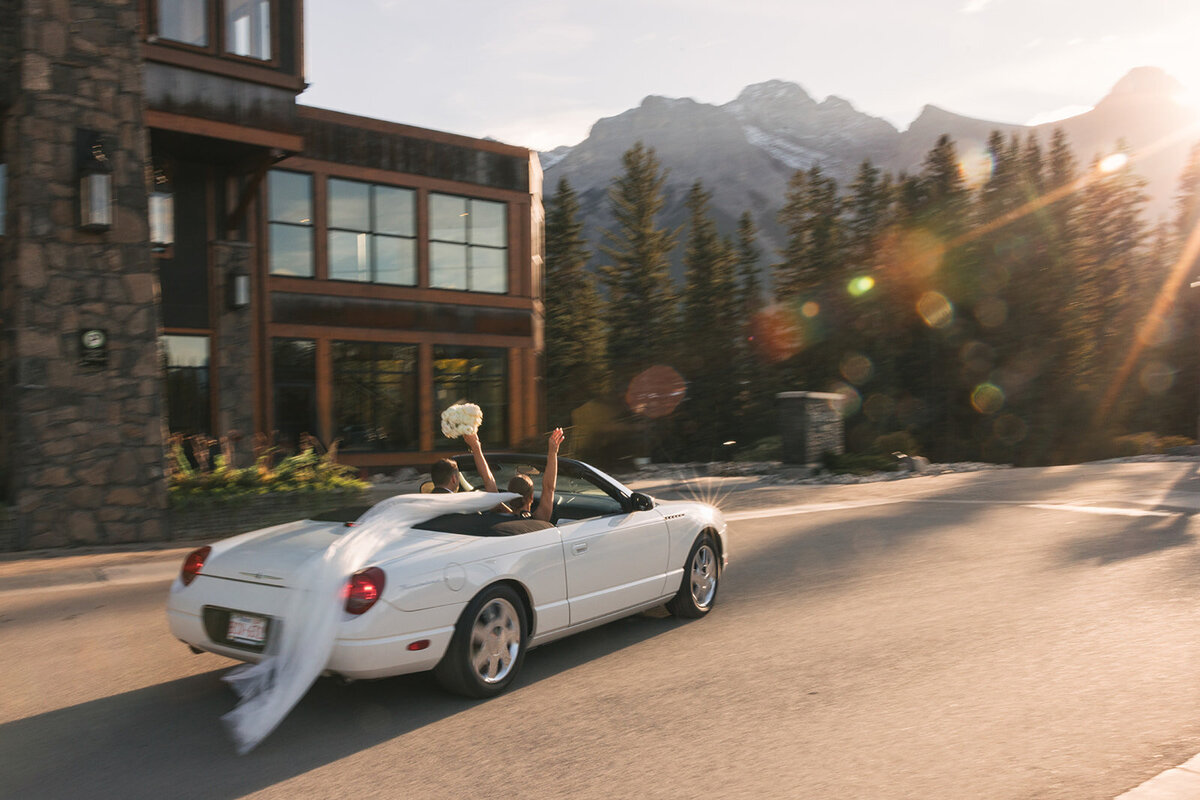 vintage-wedding-car