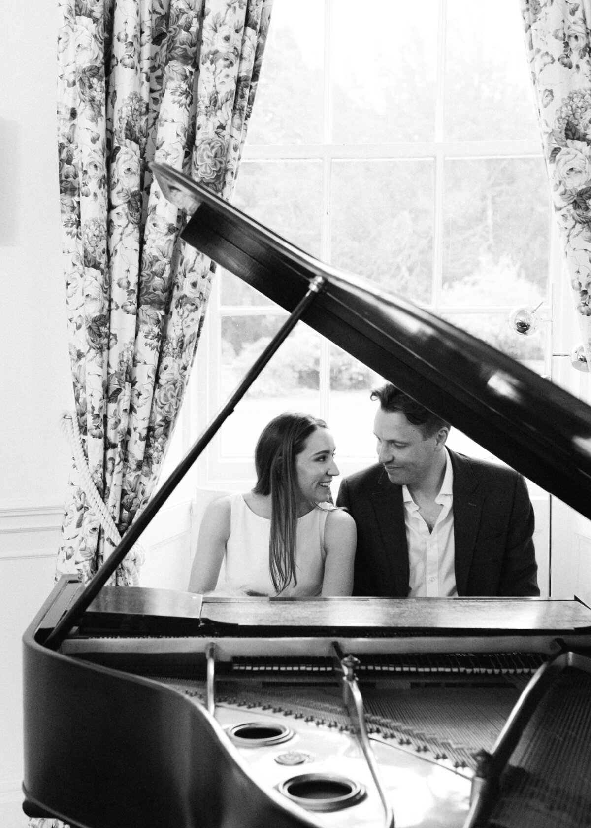 Corrie-Wilf-Welcome-Dinner-Gilmerton-House-Chloe-Winstanley-Photography-177