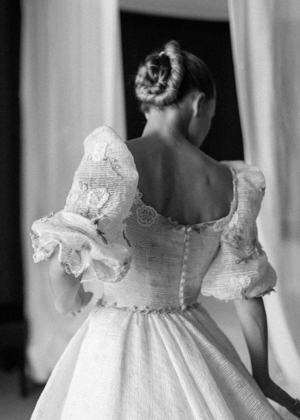 Back of brides dress