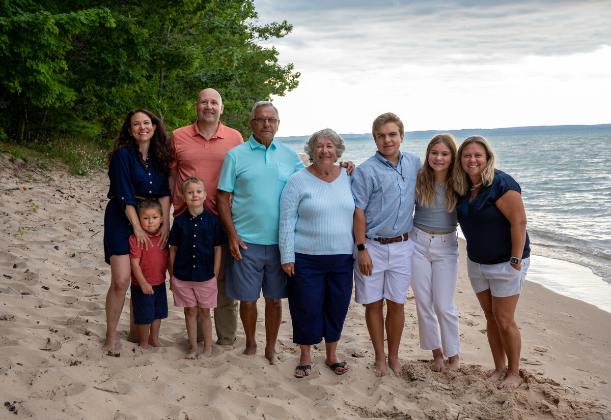 07-20-22 Kuznicki Family Photos by Madi Taylor Photo-6
