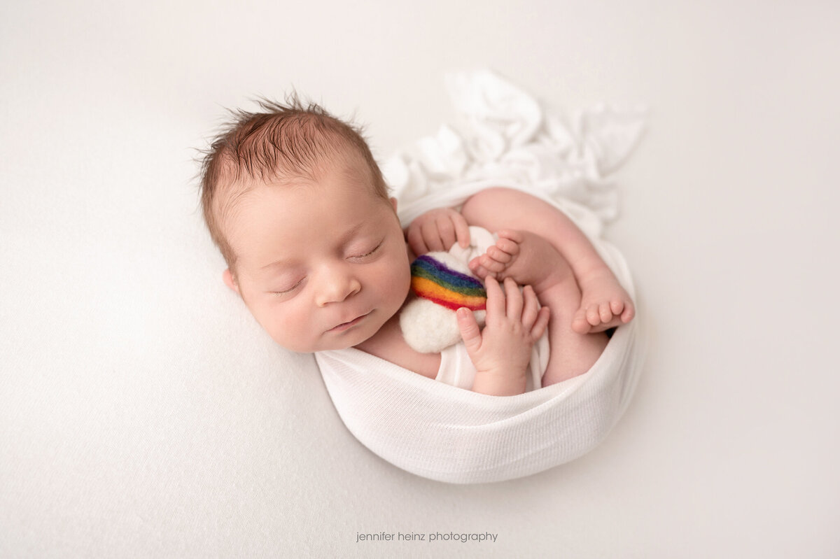 chester-county-newborn-rainbow