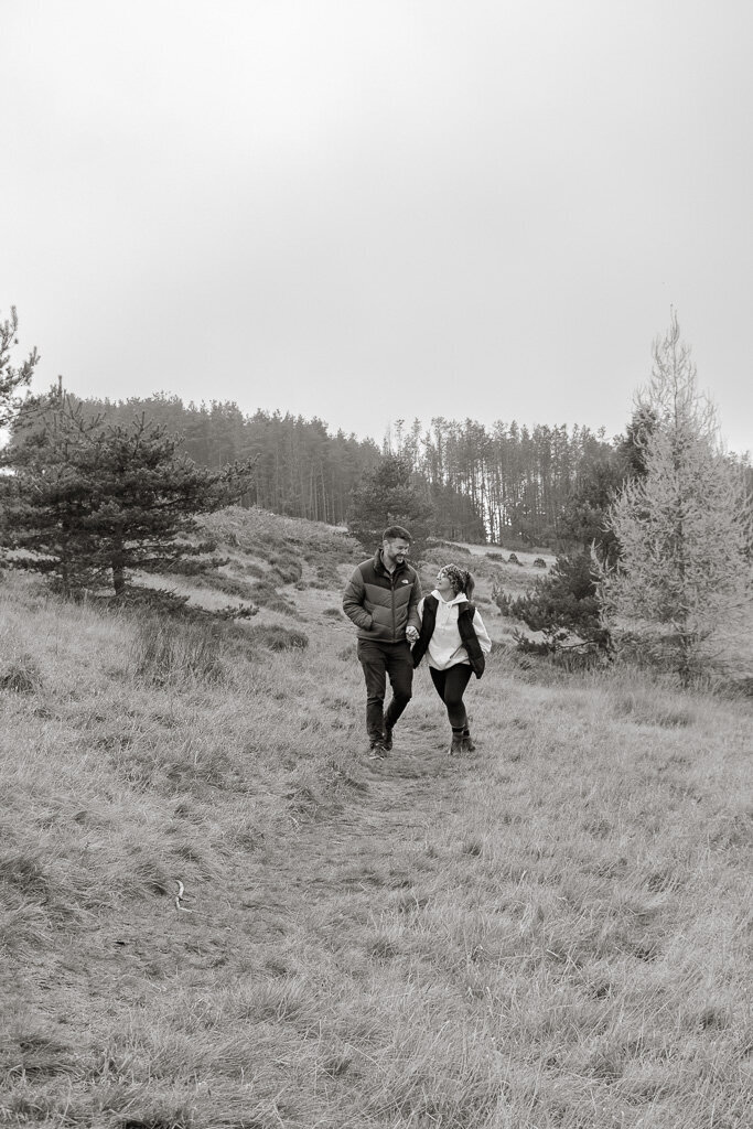 Christmas Mini photoshoot - Goyt Valley, High Peak - Nostalgia photography (8)