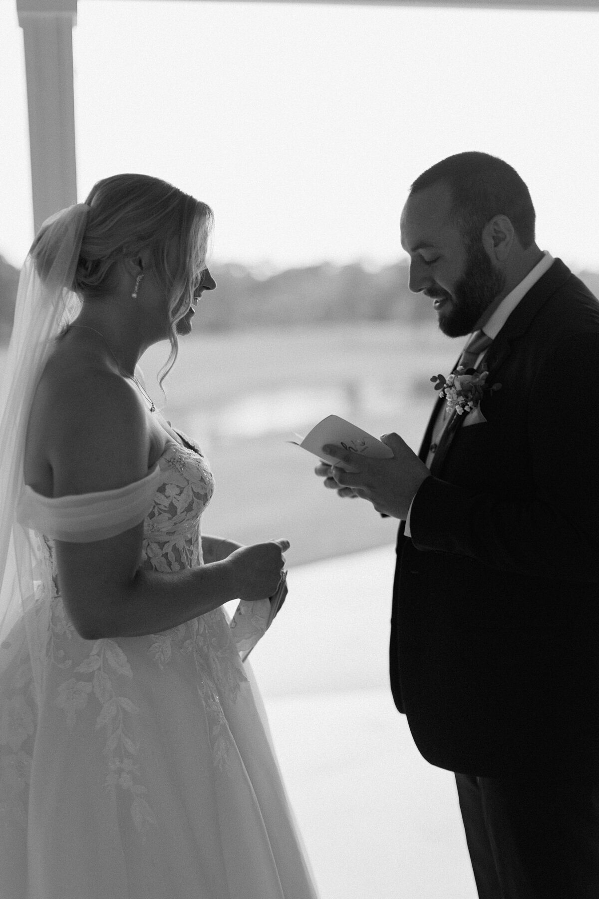 danielleandaaronsfarmhouseweddingkristinnicholephotography43
