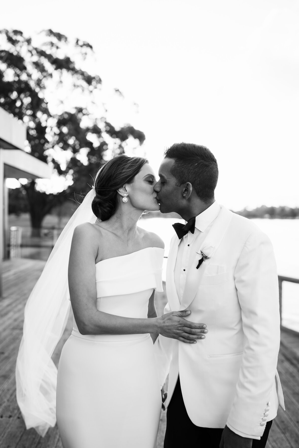Courtney Laura Photography_ The Carousel Albert Park_ Melbourne City Wedding Photographer_ Viji and Lana-741