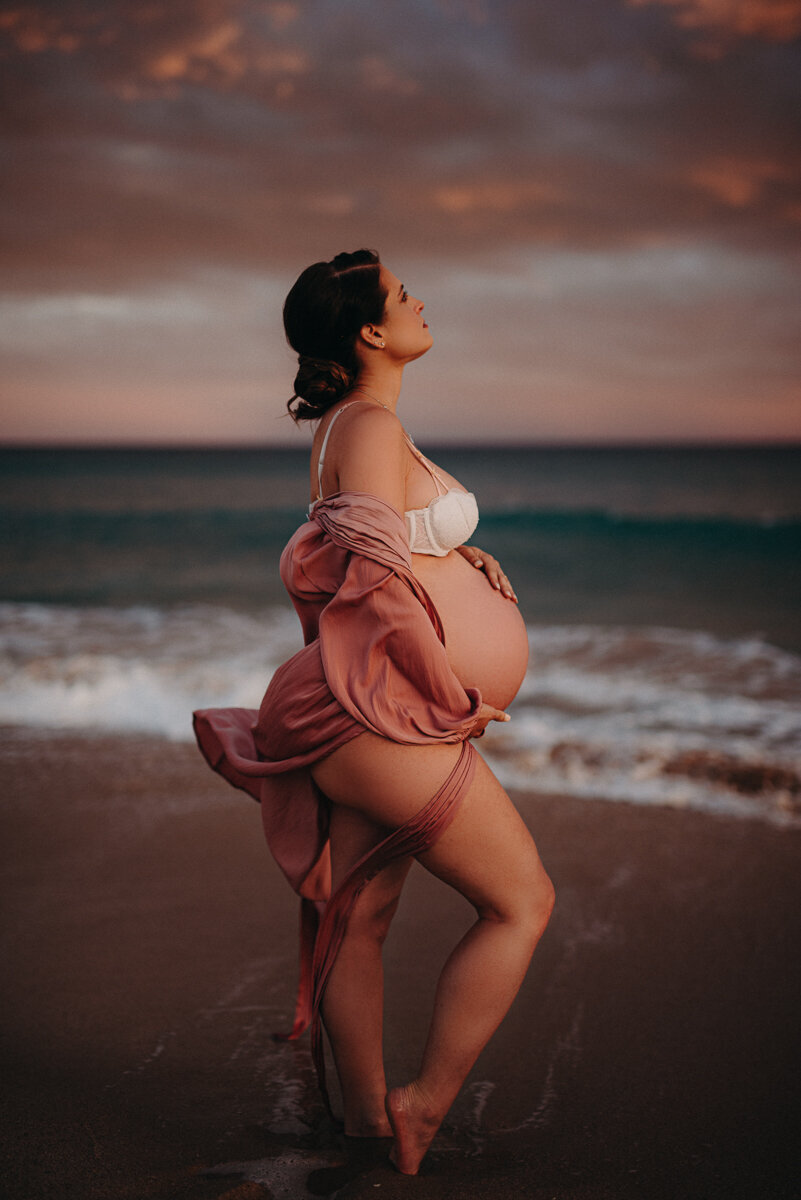 DSC_2202sydney-maternity-photographer-lifestyle-sunset-cronulla-pregnancy-shoot-photo58