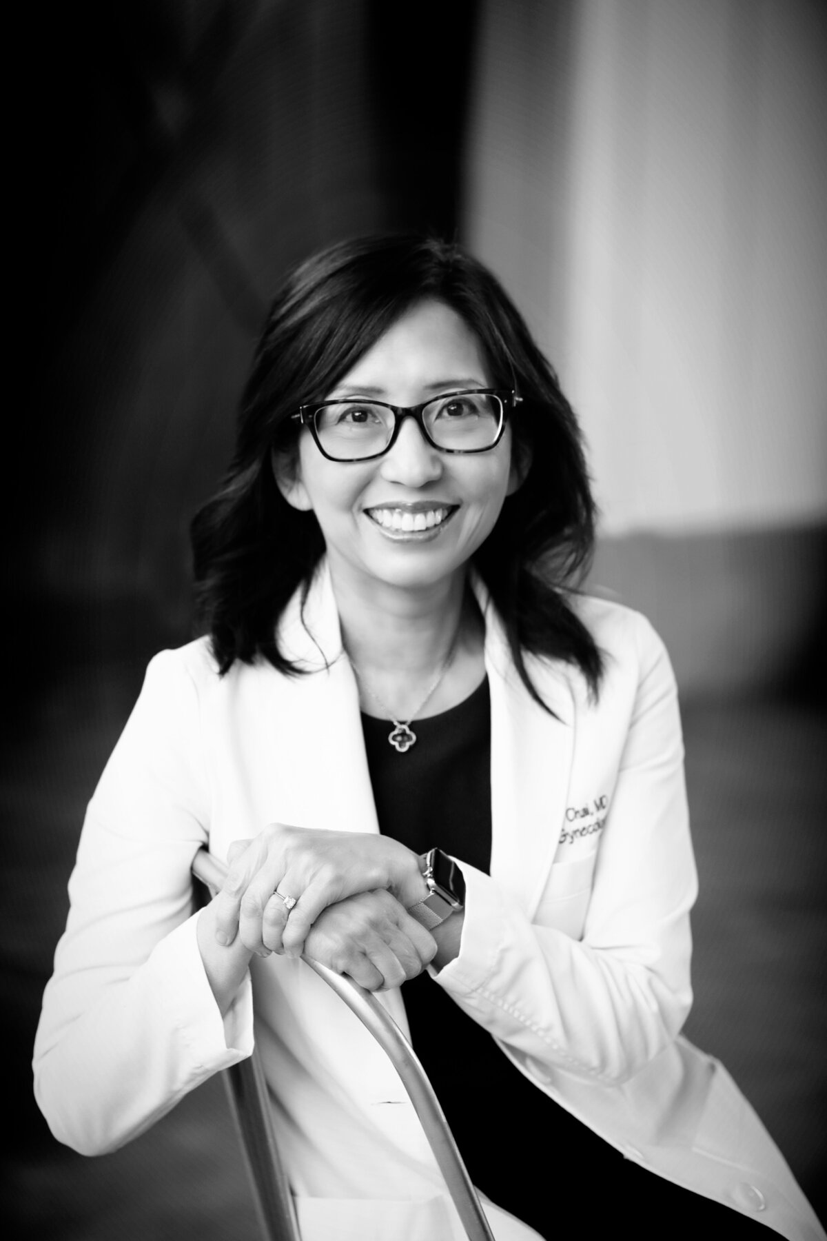 17-professional-headshot-orange-county-lauren-ford-photography.