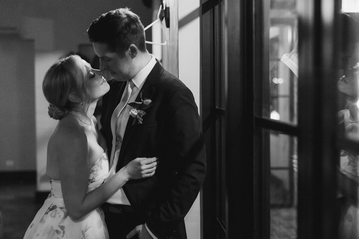 Ed and Aileen Photography Chicago Illinois Digital Film Wedding Engagement Photographers Destination Cafe Brauer73
