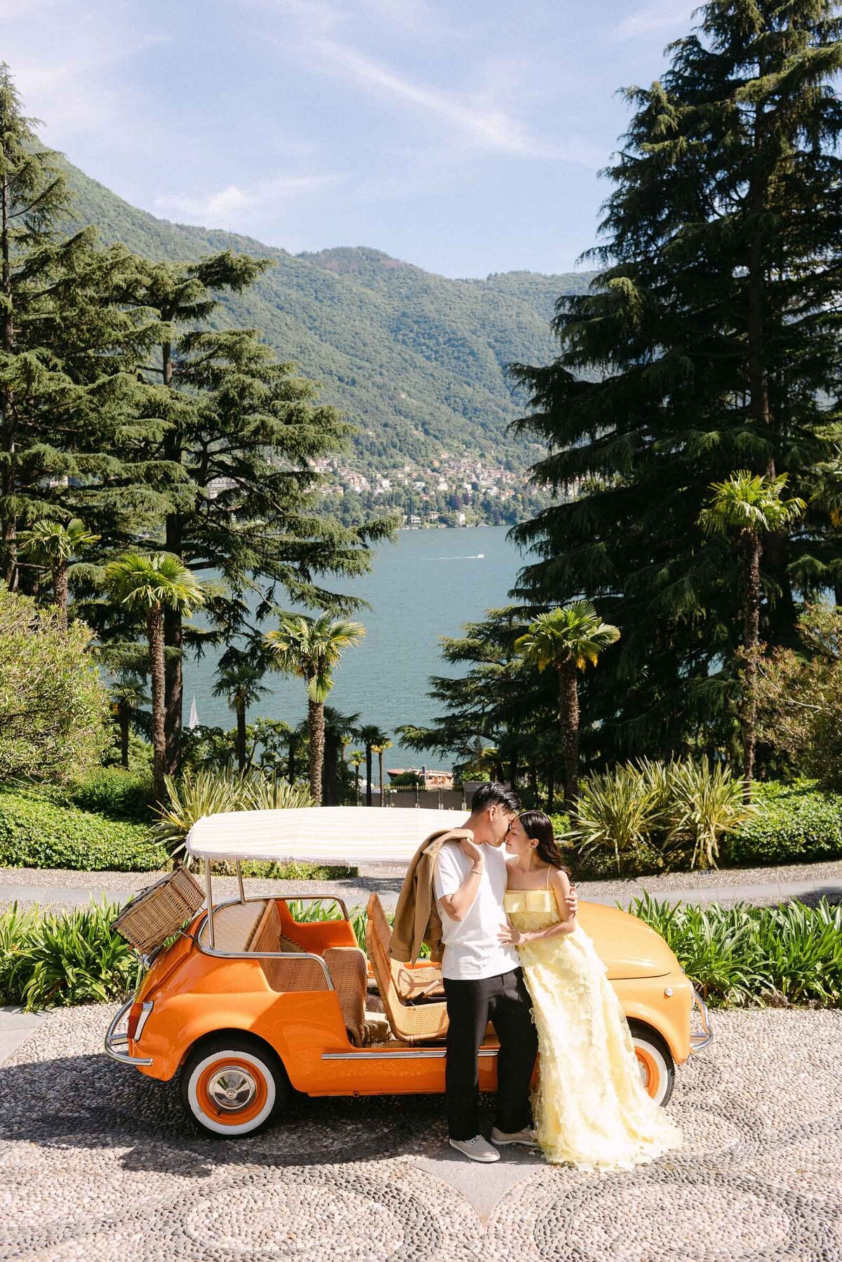 couple photoshoot lake como passalacqua hotel 26