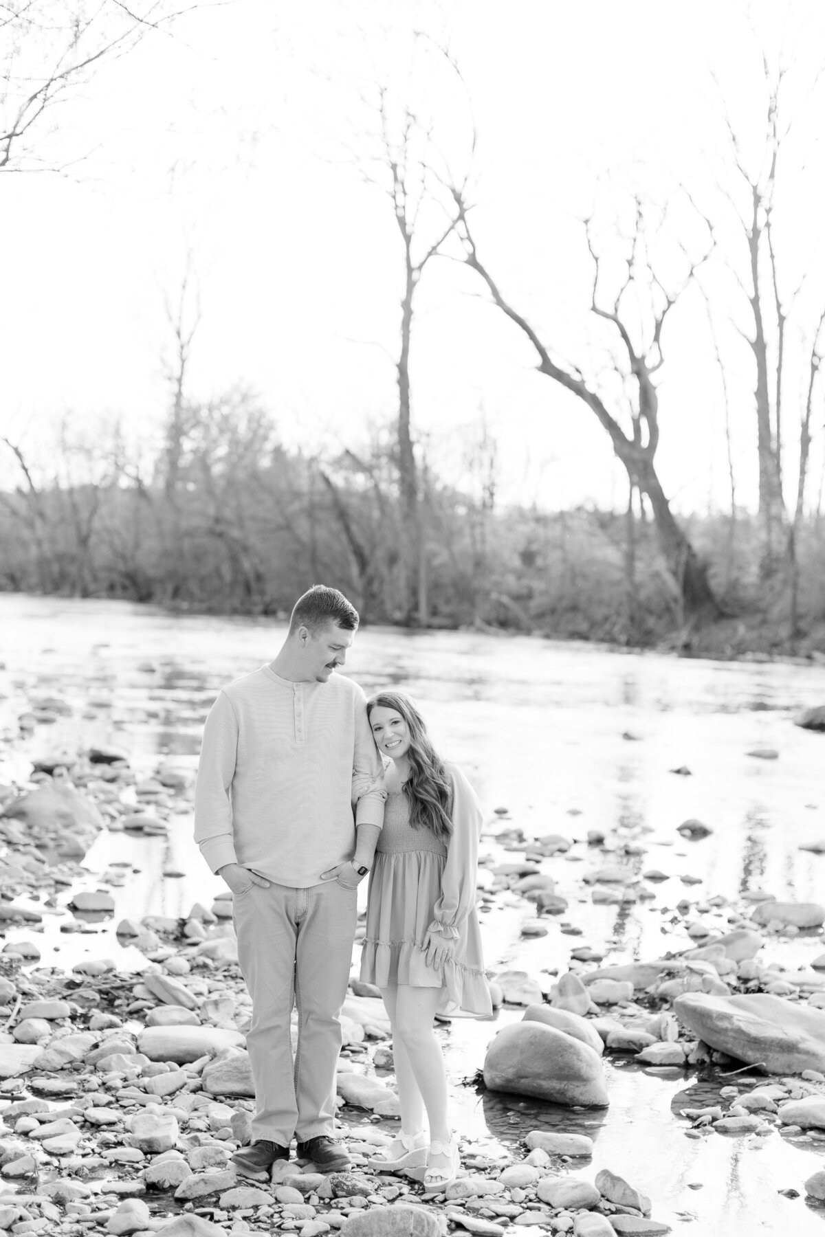 Colorful-Springtime-Greenhill-Park-Roanoke-Engagement-Session-Photography-S-59