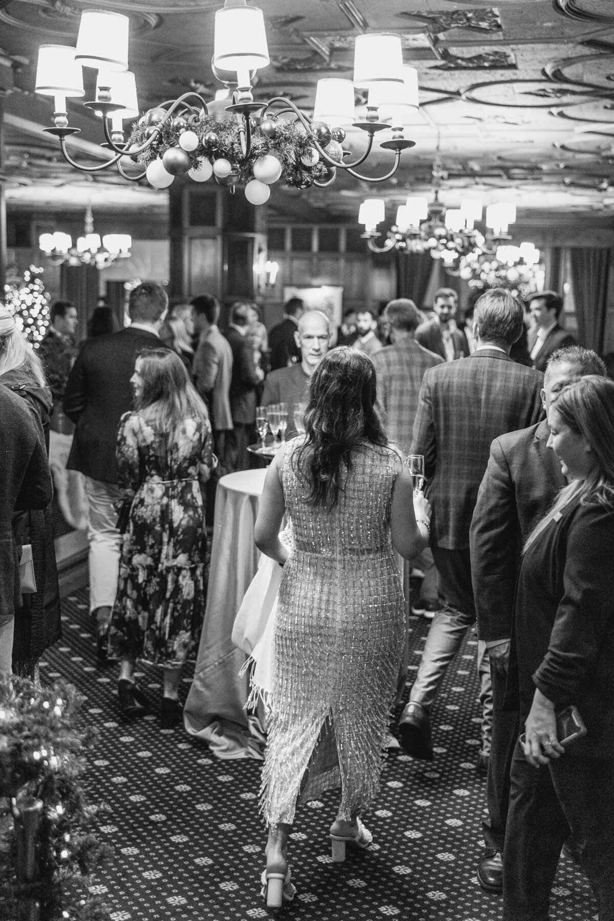 winter-chicago-wedding-the-drake-16