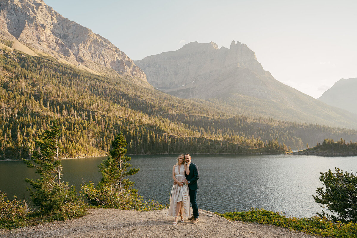 vintage-hollywood-glacier-national-park-elopement-presley-gray-photo1142