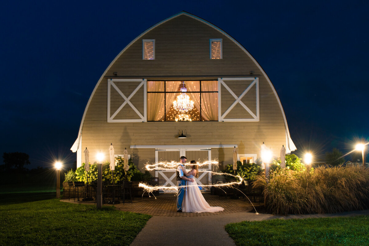 Shakespeare-restaurant-and-pub-pa-wedding-6+(1)