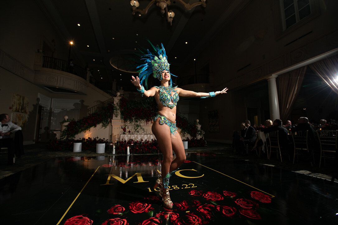 Brazilian dancers, wedding, entertainment, red and black wedding 