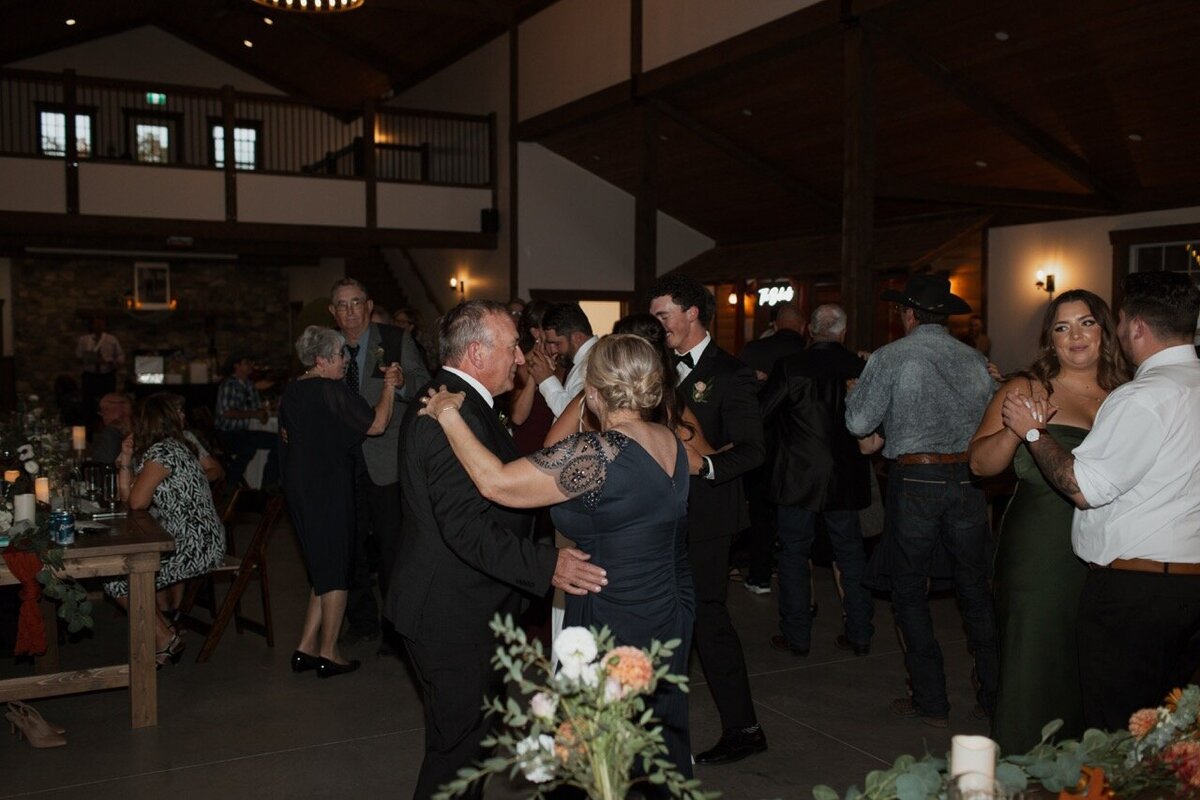 Red Deer Wedding Venue River Valley 165 Large