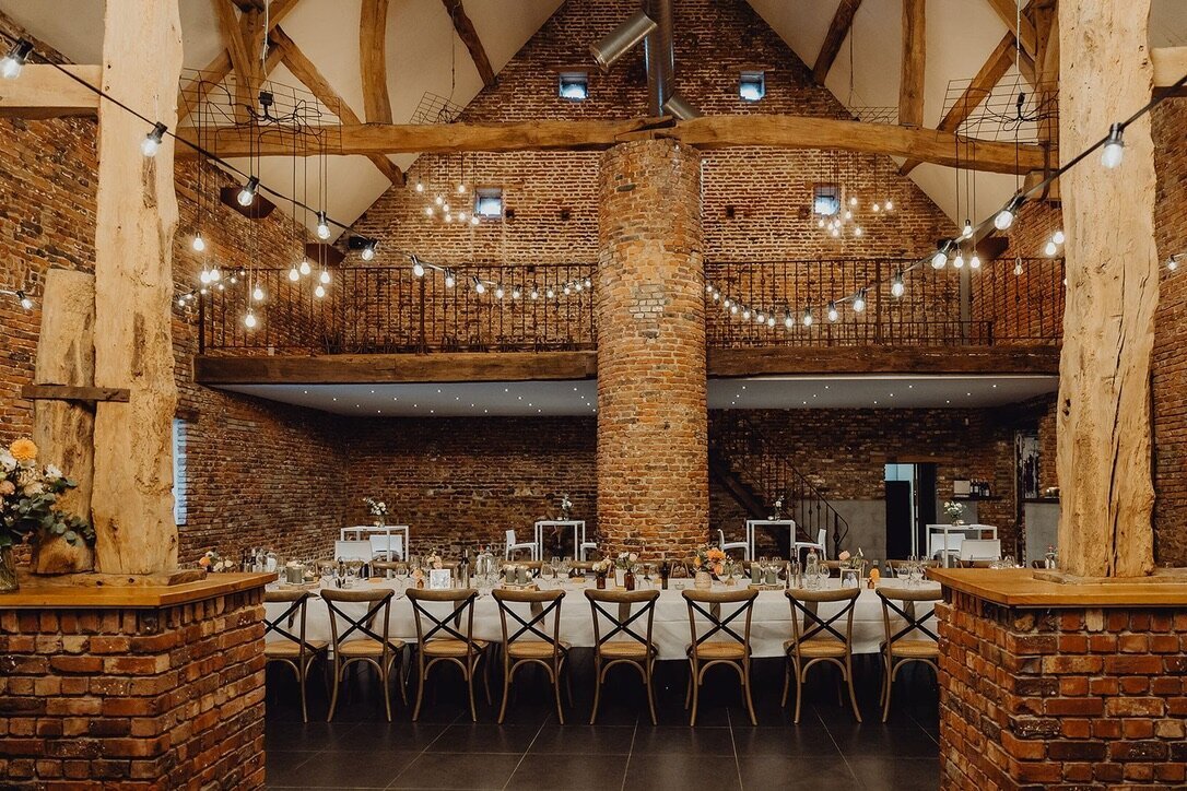 0AB10602-E153-48D7-8AD3-A1DAAB527354_1_105_c