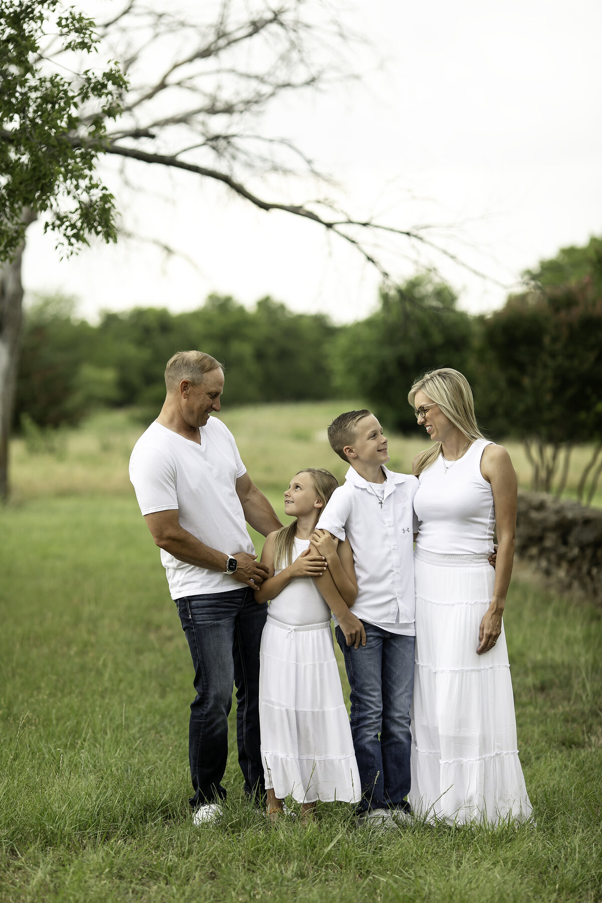 Fort-Worth-family-photographer-chunky-monkey-26